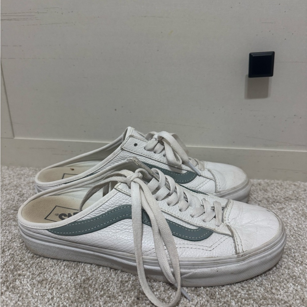 Vans Style 36 White Leather Mule Sneakers with Mint Green Stripe size W8 M6.5
